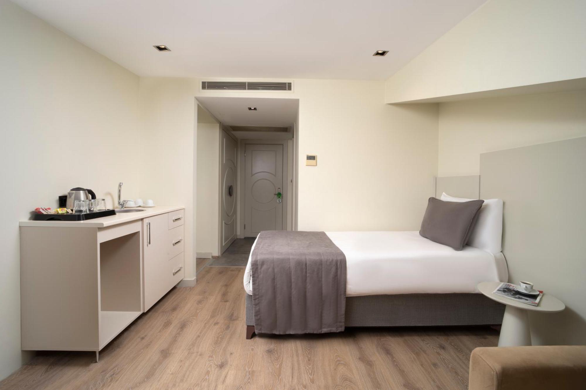 Taksim Galataport Frz Burak Hotel — Foto’s 2